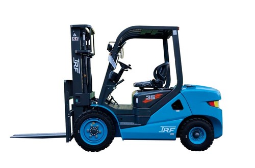 Дизельный вилочный погрузчик TRF D35-3M