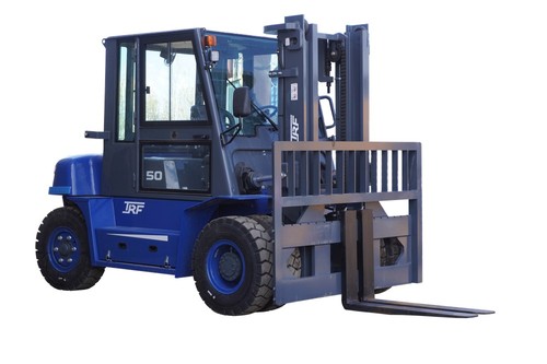 Дизельный вилочный погрузчик TRF D40-4M