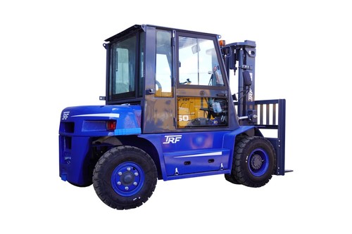 Газобензиновый вилочный погрузчик TRF G40Y-4K